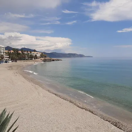 Playa Torecilla Beachfront Nerja Extérieur photo